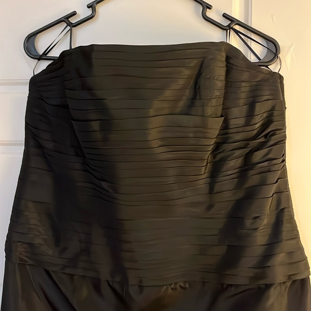 AZUL LIANCARLO🖤Black Strapless Formal Gown with Bolero Jacket
OPEN to OFFERS ….